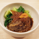 トンテキ食堂8 - 豚ほほ肉のコンフィ