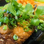 ハチ - 私ならご飯を２杯くらい行けそうです(*-∀-*)ゞｴﾍﾍ