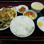 香港屋 - 「八宝菜定食（￥800税込）」