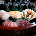 伊賀富 - 特上盛り合わせ、値段を気にしなくても、寿司がうまい。