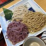 サガミ - 大海老天季節の三色そば 1610円
三色蕎麦アップ