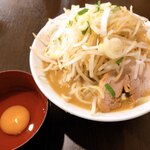 ちばから  - ミニ（870円）と生玉子（50円）