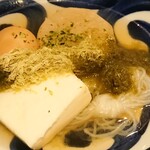 飲んべぇ食堂 らくだ屋 - おでん(大根、白滝、玉子、はんぺん)