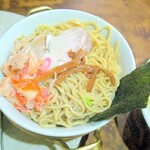 焼肉 はせ川 - どんなラーメンかいわず？清湯で塩　濃厚みそ