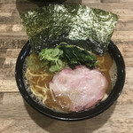 横浜ラーメンとんこつ家 - 