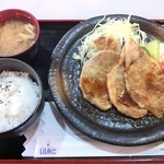 ファミリーレストラン ライラック - 生姜焼きランチ