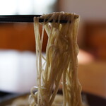 裁ちそば 紅葉亭 - 綺麗に見えます（甘皮）