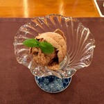 ステーキハウス バロン - シナモンアイス