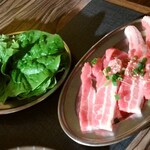 豚ホルモン我那覇焼肉店 - 山原上カルビ