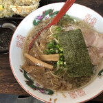 麺家 とん平 - 