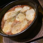 MILLE FIORI - トリッパのトマト煮込みグラタン（￥1000）