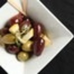 Marinated olives with lemon flavor