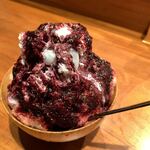 銀座かつかみ - ブルーベリーかき氷