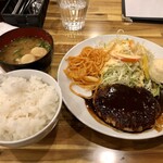 昭和の洋食 弥生 - 