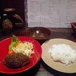 小樽 Ｍｕｓｅ - 有機ブラックペッパーハンバーグステーキ