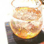 Chokotto Sushi Bettei - 泡盛（水割り）私には飲み易い濃度だったけど夫には薄かったよう・・　グラスが素敵☆彡
