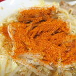 ラーメン二郎 - 一味投下～♪