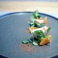 フィエルテ - フォアグラのテリーヌ　パン・デピス　ベルガモット風味の富有柿