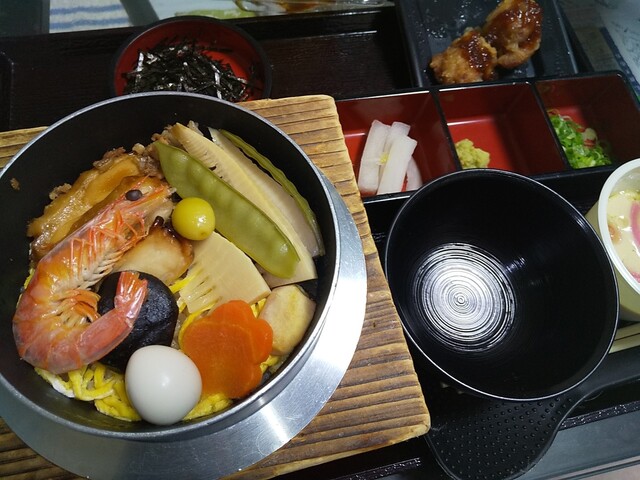 釜寅 旭川店 - 旭川四条（その他）の写真