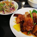 Chuukashuka Fukurou - 鶏肉のピリ辛炒め