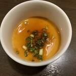 牡蠣・海鮮居酒屋 蔵よし - お通しの牡蠣の茶碗蒸し
