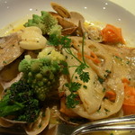 ビストロ椿 - 鮮魚のアクアパッツァ　￥１２００くらい？