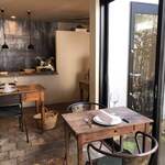 オルトレヴィーノ - 店内