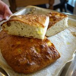 オルトレヴィーノ - フォカッチャ