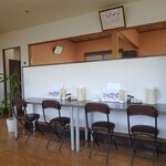 チャイナ食堂 彩菜房 - カウンター4席