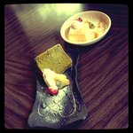 Cafe couwa - チーズケーキと抹茶シフォンケーキ