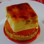 レ・グーテ - シブスト　350円軽いカスタードクリーム。パイ生地にオレンジ