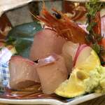旬ものと日本酒 とみ笑 - お刺身