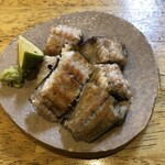 旬ものと日本酒 とみ笑 - 児島湾の青鰻