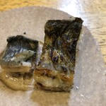 旬ものと日本酒 とみ笑 - 児島湾の青鰻