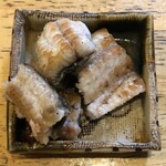 旬ものと日本酒 とみ笑 - 児島湾の青鰻２