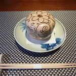 日本料理 晴山 - 器は美しく、上品。
