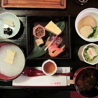 美濃吉 新阪急ホテル店 - 京の朝粥膳