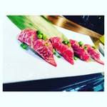 Yakinikutakumi - 炙り肉寿司