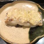 鮨みなと - 太刀魚の焼き物　刻みネギを乗せて