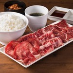 Cow tongue (salt sauce) & Takumi short ribs & skirt steak plate (150g: sauce)