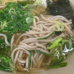 立喰いうどんそば湊川 - 玉子そばにズームイン！（笑）