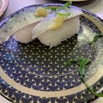 Hama zushi - とろいわし。
                        ネギがぶっ飛んでた