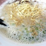 金田家 さくら亭 - 最初は胡麻だけ振っていただきます