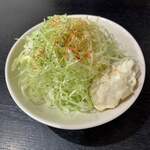 えいすけ - ビーフカツレツ定食のサラダ