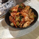 焼肉 はせ川 - 100円でとんすいに大盛りのキムチ