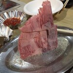 焼肉 はせ川 - そびえたつヒレ肉
