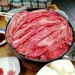すき焼･鍋物 なべや - 牛肉鉄鍋