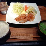 キッチン 蓮 - 生姜焼き定食（ご飯少なめ）