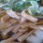 満び - らーめん太麺こってりのメンマ