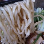満び - らーめん細麺あっさりの麺